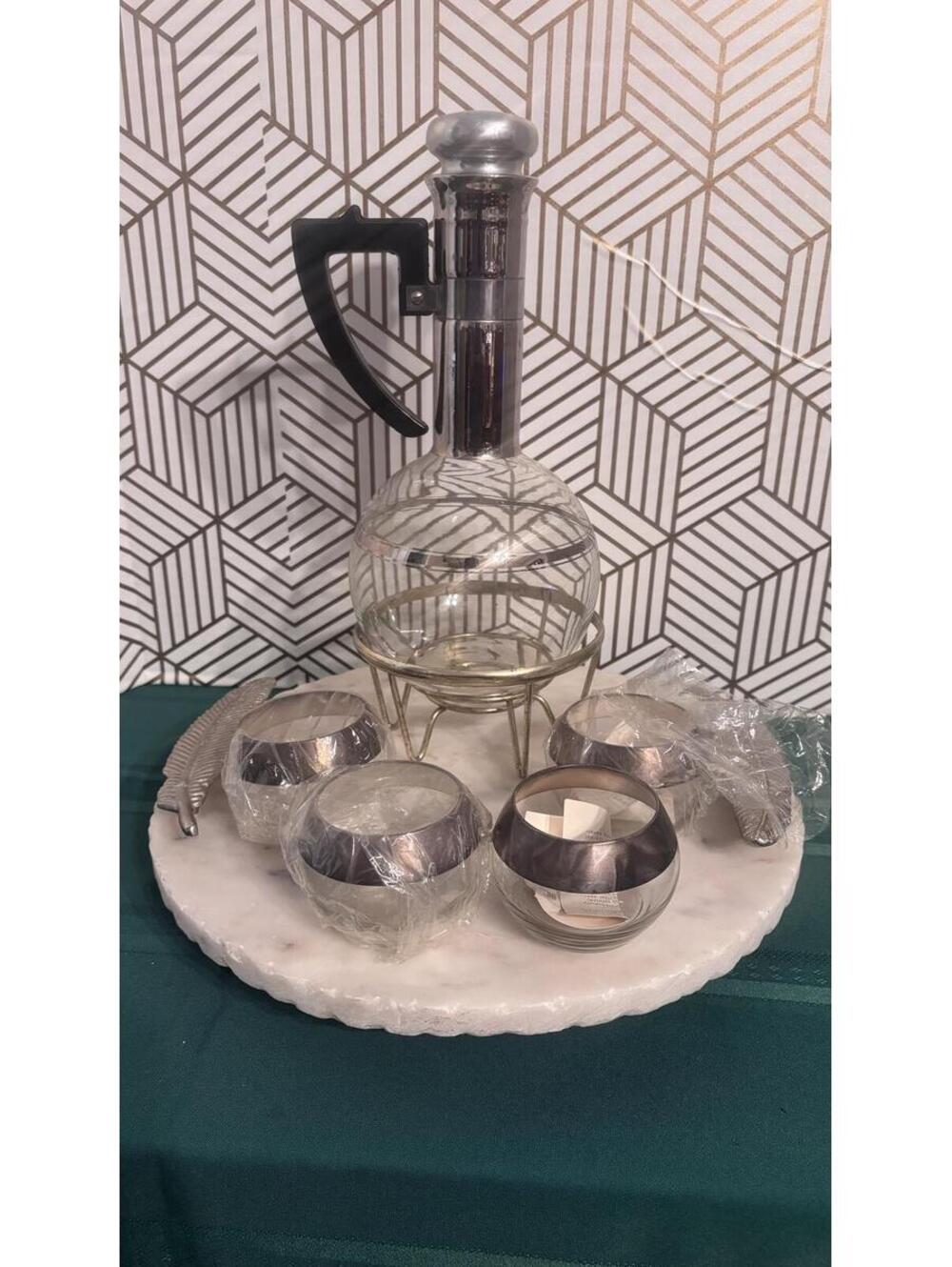 Vintage Dorothy C.Thorpe Sterling SilverOverlay Crystal Decanter & 4 Goblets Set - Picture 1 of 9